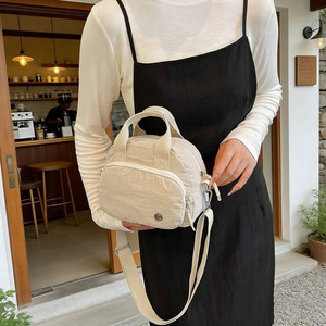 <span class=keywords><strong>Sac</strong></span> à <span class=keywords><strong>main</strong></span> décontracté coréen à rayures, <span class=keywords><strong>sac</strong></span> de téléphone minimaliste polyvalent pour femme, <span class=keywords><strong>sac</strong></span> bandoulière multicouche - Product Image 3