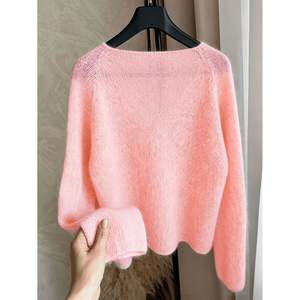 เสื้อสเวตเตอร์คอวีทรงหลวมสีแอพริคอตสำหรับผู้หญิง - Product Image 2