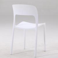 Chaise de salle à manger empilable en polypropylène (PP) pour restaurant, style nordique moderne, vente en gros, prix usine, en vrac