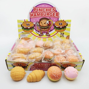 Juguetes Blandos 3D de Hamburguesas, Juguetes Antiestrés de Pan y Bolitas de Pastel, Regalos de Rebote Lento para Niños y Adultos - Product Image 1