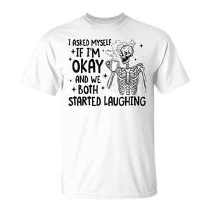 Me pregunté si estoy bien y ambos empezamos a reír. Camiseta - Product Image 1