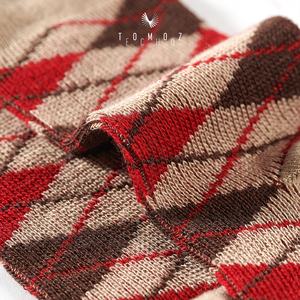 Calzini Invernali da Donna in Misto Lana Traspirante, Lavorati a Maglia, Lunghi fino al Ginocchio, con Logo sul Fondo, Alta Qualità per Uso Quotidiano, Disponibili - Product Image 3