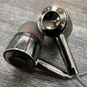 Embest <span class=keywords><strong>Movit</strong></span> 9 mm Filaire IEM Écouteurs avec Micro 3.5mm Jack Hi-Res Audio Live K98 100 Rs Fabriqué au Vietnam - Product Image 3