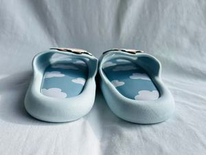 Ciabatte con Stampa Mucca Blu, Punta Aperta, Suola in EVA Antiscivolo, per Tutte le Stagioni, Tomaia in Plastica da Donna - Product Image 6