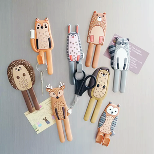 Aimants de réfrigérateur durables en PVC souple 3D personnalisés avec votre logo, motif animal de dessin <span class=keywords><strong>anim</strong></span>é, 13,5x6,3cm, prix usine OEM - Product Image 3