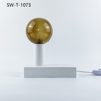 Lampe de bureau moderne blanche flexible, style classique, base en métal, lampe LED de table pour chambre à coucher