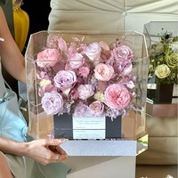 Rose éternelle préservée, boîte cadeau carrée faite à la main, décoration de salon pour la Saint-Valentin, ornement de jardin chaleureux, château