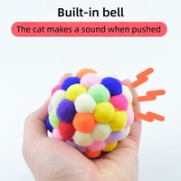 Accessoires pour animaux Fournitures pour chats Peluche Cloche Mouvement interactif Chat Balle Jouets à mâcher couineurs