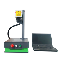 Máquina de Marcado y Grabado Láser de Fibra Portátil Pequeña de 20W 30W 50W 60W al Precio Más Bajo para Metal, Acero Inoxidable y Aluminio