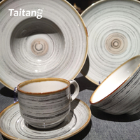 Ensemble de vaisselle en porcelaine durable de style minimaliste, tasses à café en céramique, soucoupes, vaisselle pour restaurant