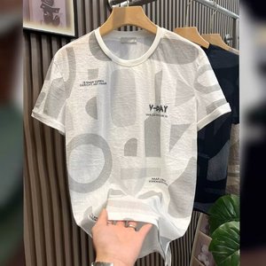 男士轻质防皱 T 恤 大字母印花圆领短袖 T 恤 夏季休闲宽松男式 T 恤 - Product Image 3