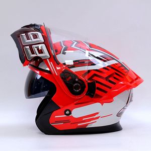 Casco de motocicleta modular abatible con doble visera interior, alerón aerodinámico y forro extraíble para motociclismo urbano. - Product Image 2