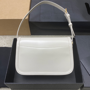 Crocodile-patterned leather handbag, high-end and fashionable. - Product Image 6