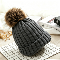 Bonnet tricoté personnalisé avec logo, pompon amovible, épais, pour femme, hiver, fausse fourrure de raton laveur, bonnet à pompon