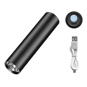 迷你大功率100流明USB可充电铝便携式智能口袋发光二极管手电筒，带3种模式灯
