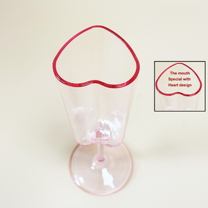 Cadeau de qualité supérieure en forme de <span class=keywords><strong>coeur</strong></span> longue tige en plastique verre à vin rouge flûte à <span class=keywords><strong>champagne</strong></span> créative pour table de mariage - Product Image 3