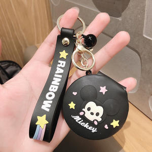 Espejo de Llavero Portátil con Diseño de Dibujos Animados, Espejo de Maquillaje Plegable de Silicona para Viajes/Conciertos, Accesorio para Fanáticos del Anime/K-Pop - Product Image 4