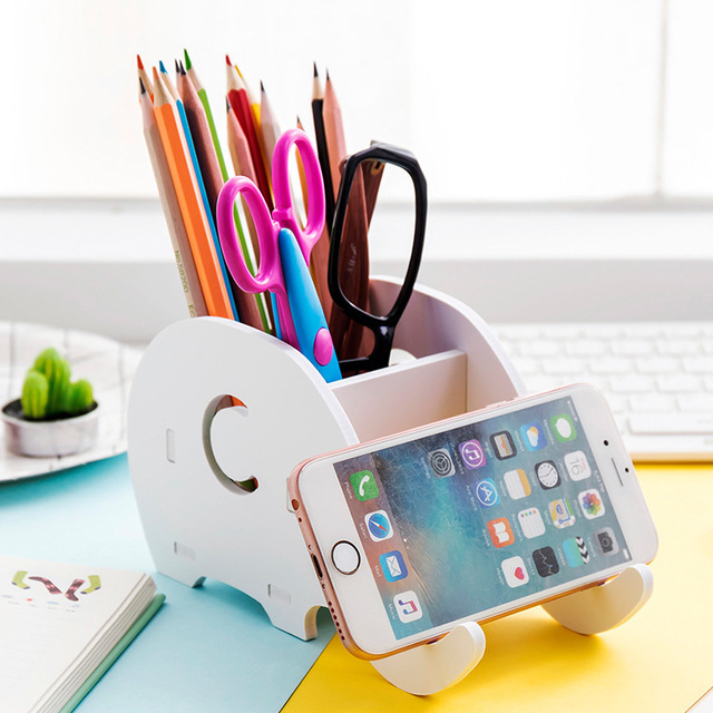 Desk Supplies Organizer Cute Wooden Elephant Pencil Holder Multi-function Office Desk Decoration with Cell Phone Stand