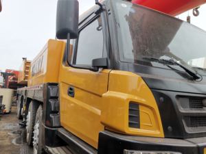 100 toneladas Sany usado Camión grúa Sany STC1000 usado grúa móvil para la venta - Product Image 4