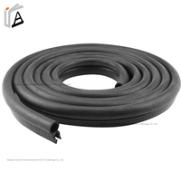 Bandes de protection en forme de U Bande d'étanchéité en caoutchouc mousse EPDM pour fenêtres de porte de voiture Traitement de coupe personnalisé disponible
