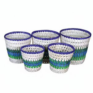 Plateau de service multifonction en jacinthe d'eau tissé à la main, écologique et économique, avec poignée confortable pour la chambre à coucher - Product Image 1