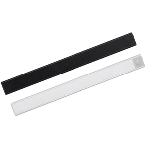 Luz LED Inteligente para Gabinete con Sensor, Material de Aluminio, Efecto Ojo de Gato, 6000K Luz Diurna, Brillo Ajustable, Acabado Mate Negro, Control Remoto - Product Image 1