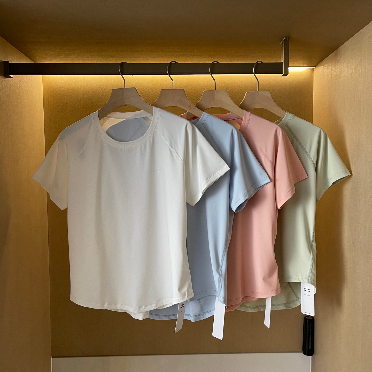 Customized AL0 Clothing for Summer High-quality Quick Drying Breathable Women's Tops Short Sleeved T-shirts Fitness Yoga Clothes