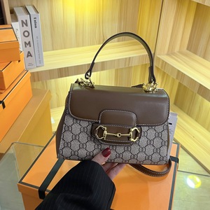 Sac à main de luxe grande capacité pour femme, sac décontracté de créateur avec logo, en cuir véritable - Product Image 1