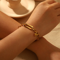 Bracelet en acier inoxydable avec pendentif en forme de cœur plaqué or 18 carats, chaîne cubaine et à maillons ajustable, fermoir OT