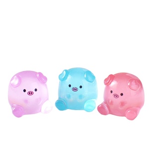 6 Colori Resina Artistica Scultura Mini Maialino in Gelatina Luminoso Statuette Animali in Bulk Oggetti da Collezione Decorazione Casa Giardino Paesaggistico - Product Image 1
