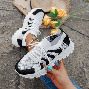 Zapatillas Deportivas Casuales de Malla Transpirable para Mujer, Nuevas con Suela Gruesa, Ligeras y con Amortiguación para Viajes de Verano y Otoño - Product Image 4