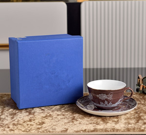 Tazas y Platos de Cerámica de Lujo con Diseño de Alta Gama, Ecológicos y Minimalistas para el Té del Tarde en Casa, con Caja de Regalo - Product Image 4
