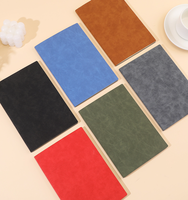 Carnet A5 en cuir super abordable avec logo personnalisable, idéal pour le bureau et la prise de notes de réunions.