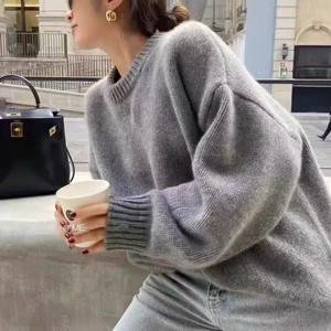 Soft Waxy Wind ~ Cuello redondo 100 Suéter de Cachemira Suéter grueso para mujer Suéter suelto para mujer - Product Image 4