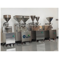 Machine industrielle à étaler la crème et la confiture pour gâteaux en couches