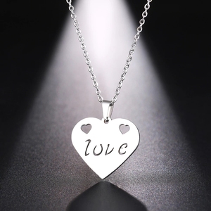 Le donne In acciaio inossidabile cadono innamorati collana con lettera personalizzata con ciondolo Color oro e argento - Product Image 4