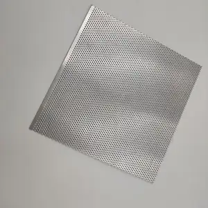 20mm yuvarlak delik çapı paslanmaz çelik tel örgü delikli metal plaka 60 derece kademeli delikli delik ekranı