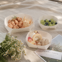 Boîte en papier rigide jetable de qualité alimentaire avec logo personnalisé et revêtement UV pour sushis, bonbons, snacks et emballages à emporter