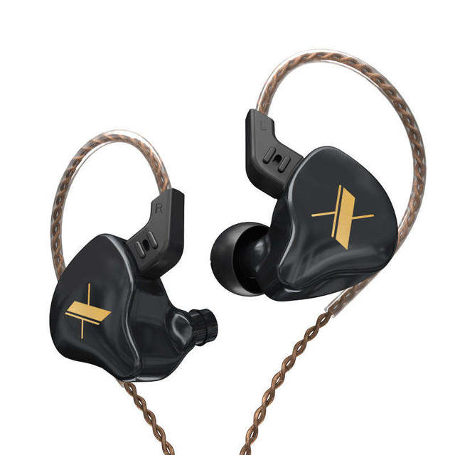 High-Performance In-Ear Headphones with Noise Cancelling for Sports Gaming Studio Use