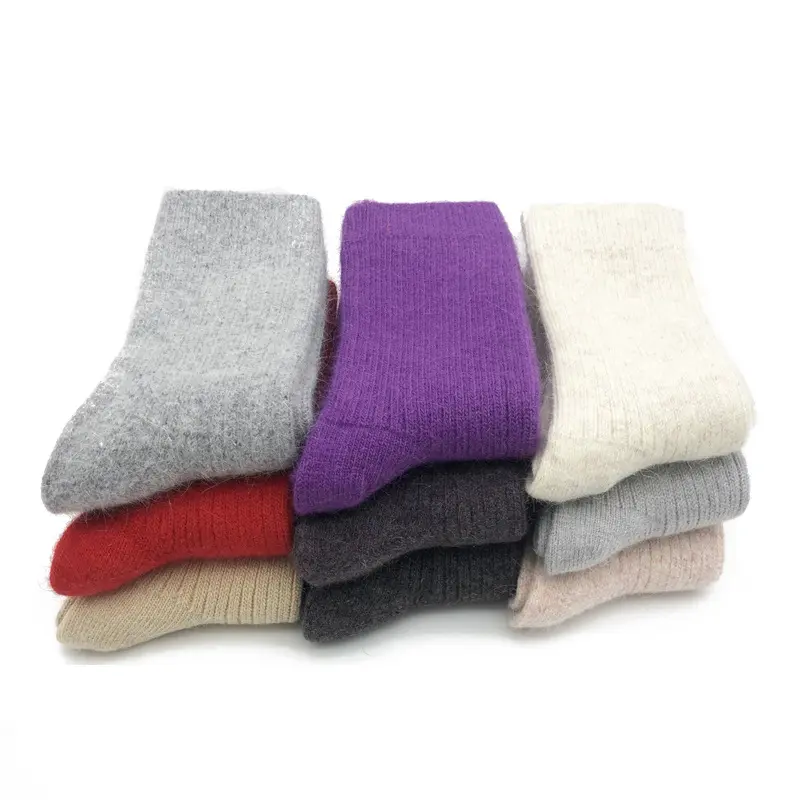 Chaussettes pour femmes hiver épaissi en peluche chaussettes chaudes YS-L2210 en gros laine solide tricoté épais personnalisé Logo impression équipage