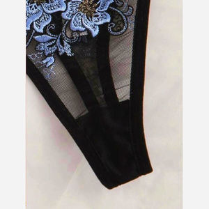 مثير امرأة الدانتيل Underwire رفع حمالة الصدر ثونغ الملابس الداخلية 2 قطعة التطريز الأزهار - Product Image 3