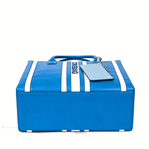 กระเป๋าถือทรงถังลายทางสำหรับผู้หญิง รุ่นใหม่ ปี 2026  โลโก้สั่งทำได้ สีน้ำเงินขาว หนัง PU กันน้ำ ความจุเยอะ สายสะพายถอดได้ สไตล์ลำลอง - Product Image 4