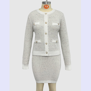 Channel 2025 elegantes trajes de Falda de punto para <span class=keywords><strong>mujer</strong></span>, cárdigan de punto de manga larga con botones y minifalda, conjunto a juego, trajes de otoño - Product Image 6