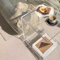 Table d'appoint carrée moderne convertible et mobile avec roulettes, structure en plastique, rangement portable, meuble de salon pour chambre et canapé