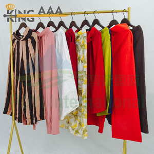 Pantalon à jambes larges pantalon évasé femmes balles vêtements usagés balles Ukay balles Ukay Philippines 45kg vêtements d'occasion - Product Image 5