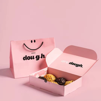 Boîte d'Emballage Papier de Gros Personnalisée avec Logo, en Matériau de Qualité Alimentaire pour Donuts, Gaufres, Pâtisseries, Biscuits, Desserts, Boulangerie et Gâteaux, avec Gaufrage pour Collation