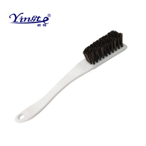 Cepillo para zapatos de plástico Yinste con cerdas de crin de caballo para limpiar zapatos de cuero, mango blanco, 2 piezas - Product Image 2