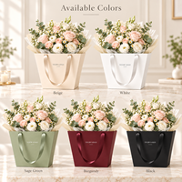 Sacs à fleurs en papier trapézoïdaux beiges de luxe personnalisés avec poignées en ruban pour fleuristes, emballages cadeaux de mariage, commandes en gros
