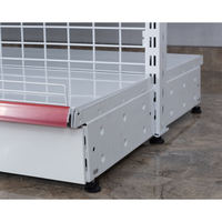 Étagère de supermarché à double face en grillage métallique, gondole réglable, présentoir de vente au détail robuste, personnalisable en usine