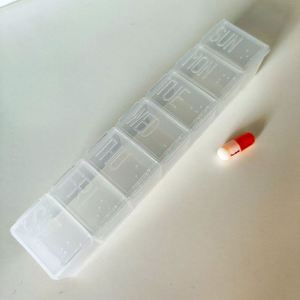 กล่องใส่ยาพลาสติกแบบพกพา 7 วัน 7 ช่อง ขายส่ง - Product Image 2